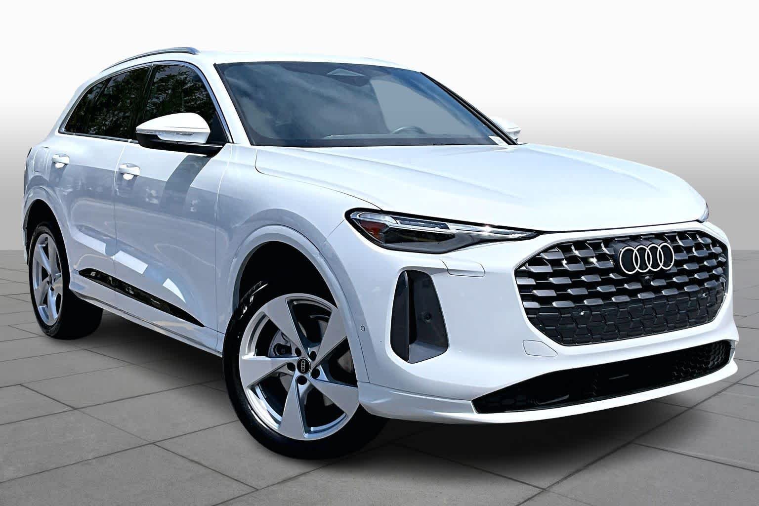 Used 2025 Glacier White Metallic Audi Premium Plus image 4