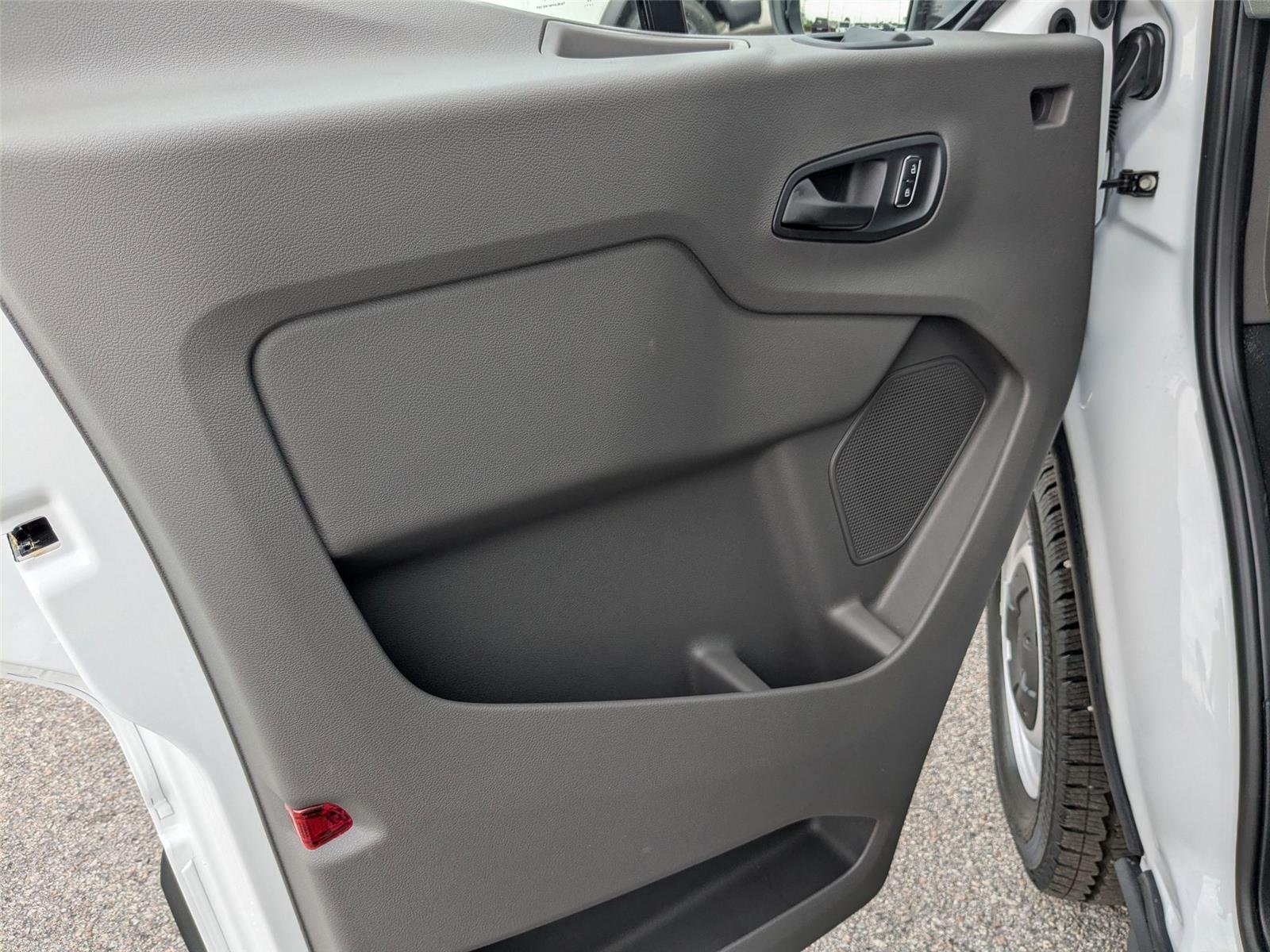 New 2026 Oxford White Ford Cargo Van image 11