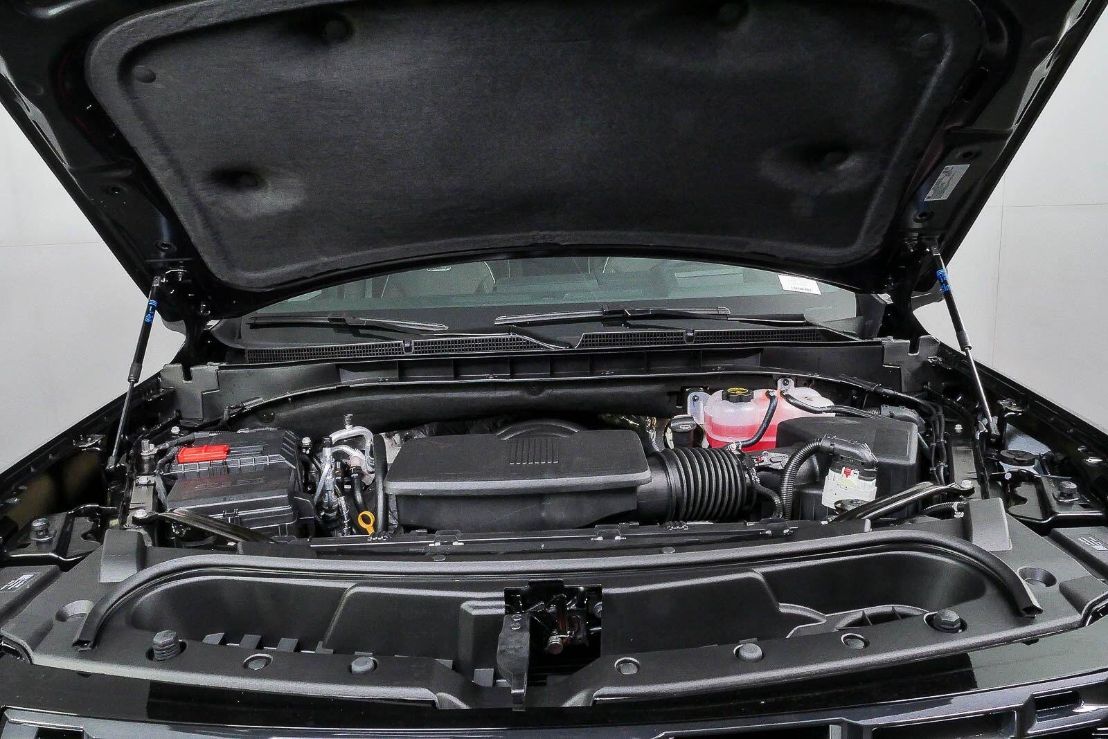 2026 GMC Yukon Denali Ultimate - Photo 37