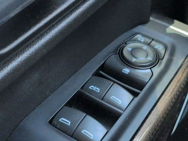 Used 2022 Gray Chevrolet RST image 23