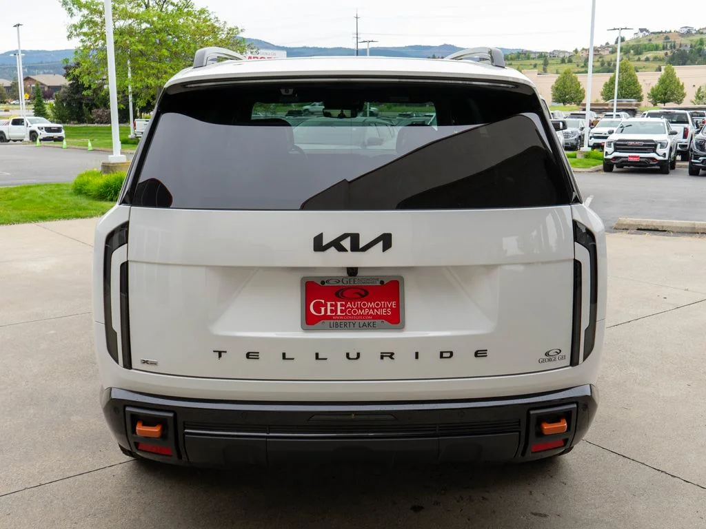 New 2027 Glacial White Pearl Kia X-Pro SX Prestige image 6