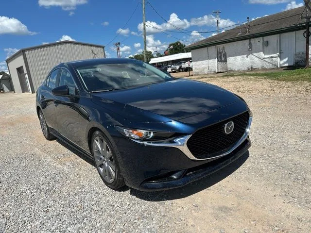 Used 2019 Crystal Blue Mazda Select image 1