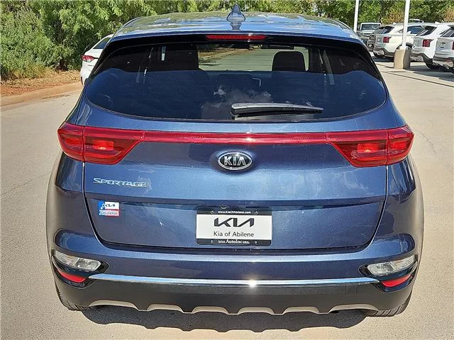 Used 2022 Sparkling Silver KIA LX Front-wheel Drive image 3