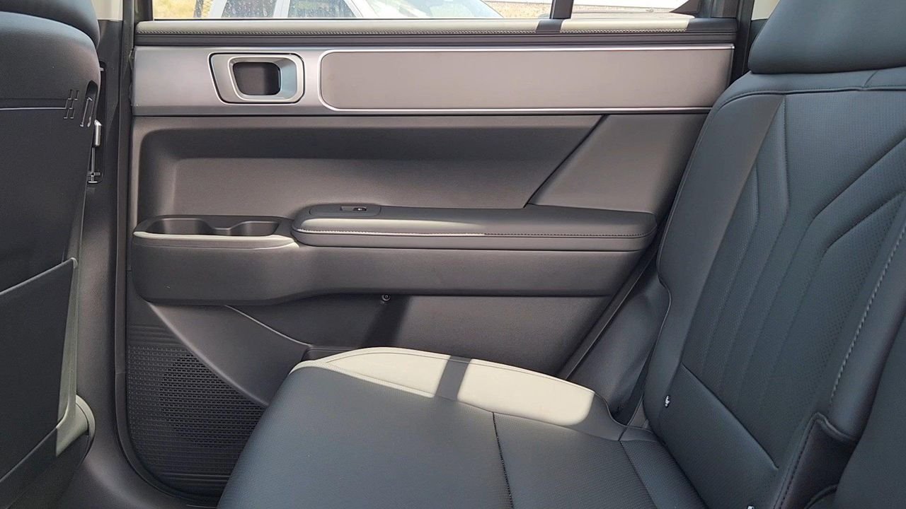 New 2026 Rockwood Green Hyundai SEL image 15