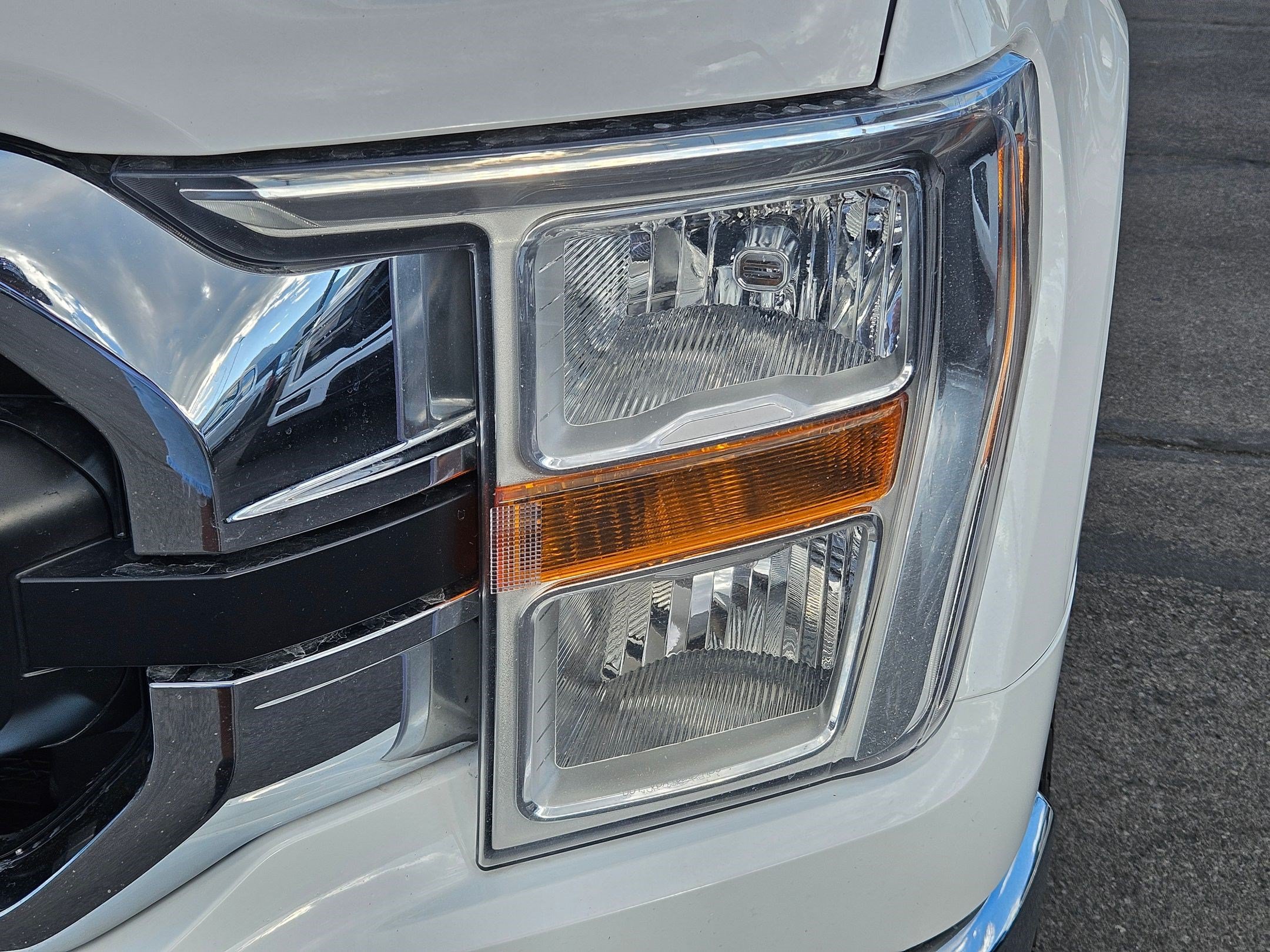 Certified Used 2021 Blue Ford XLT image 10