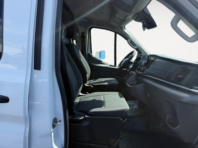 Certified Used 2025 Oxford White Ford Base image 18