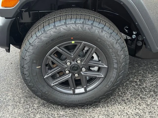 New 2026 Goldilocks Exterior Paint Jeep Sport S image 10