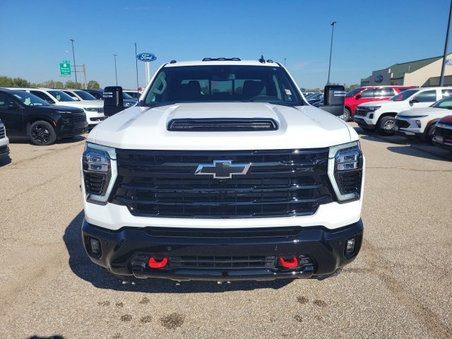 New 2026 Summit White Chevrolet LT image 27