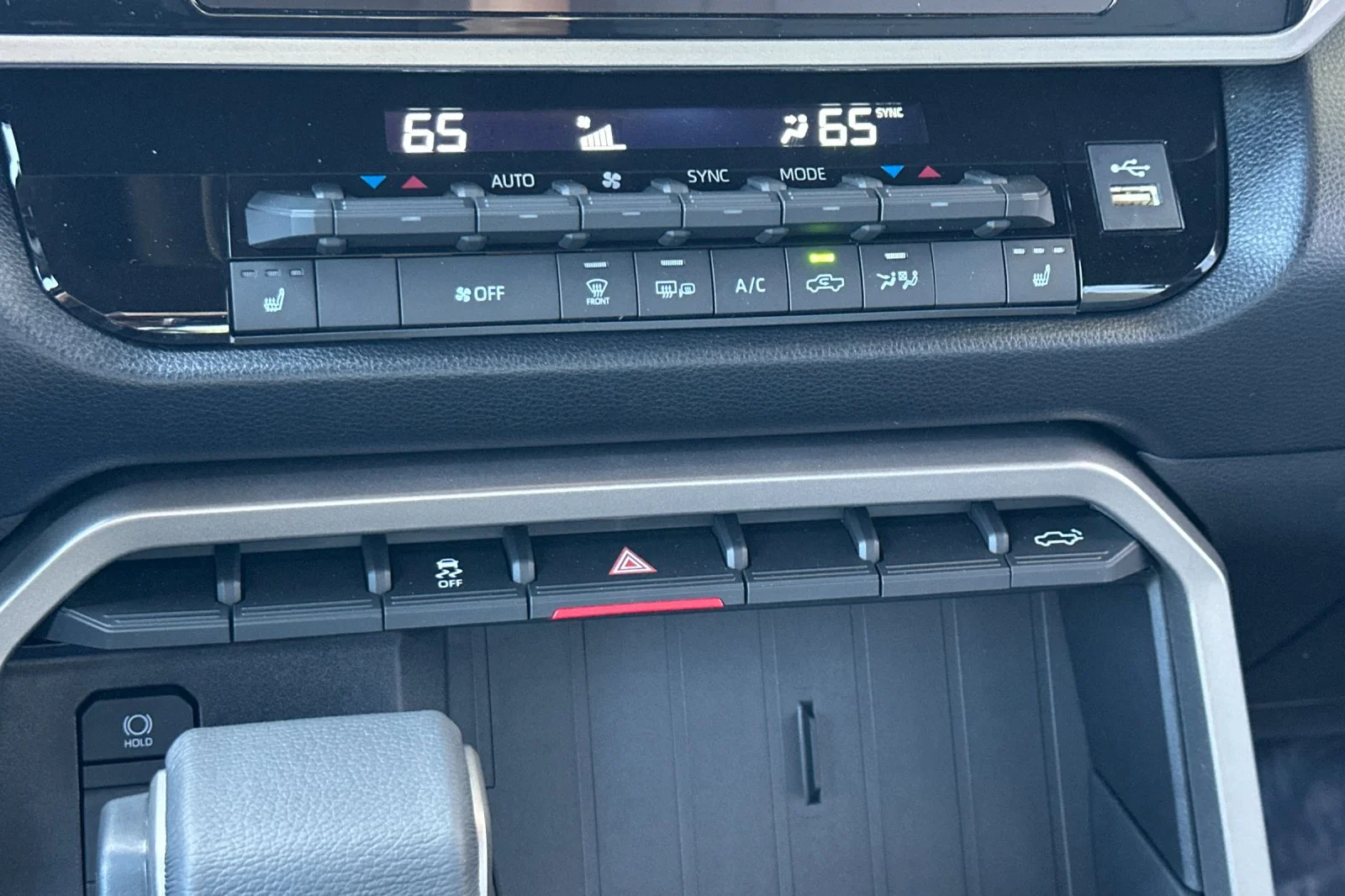2026 Toyota Tundra SR5 - Photo 16