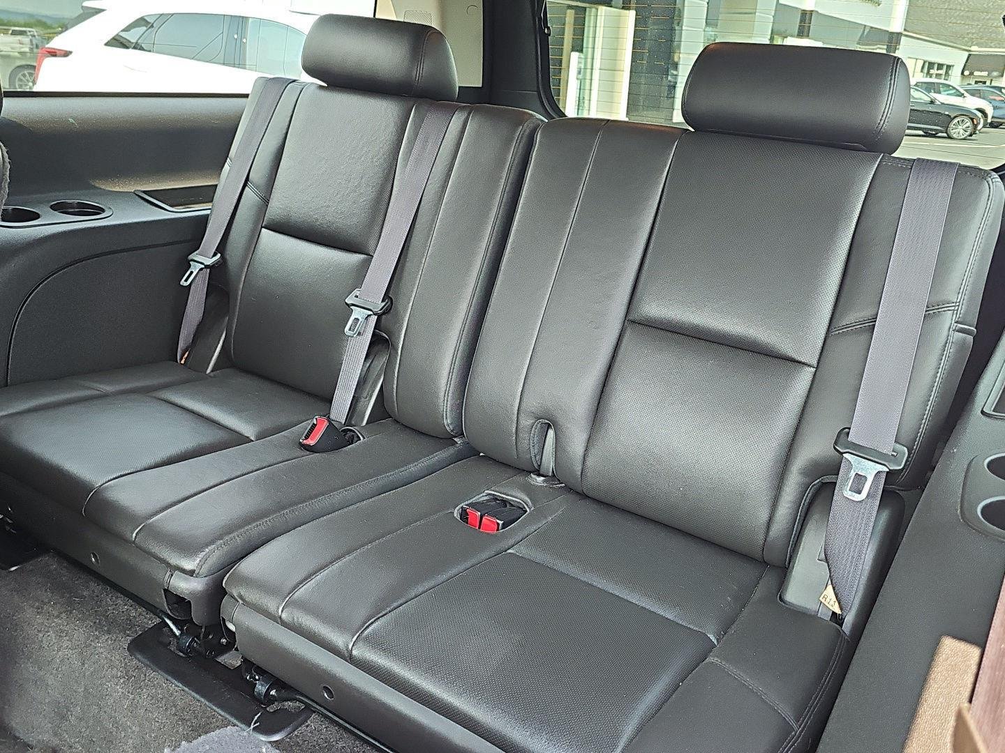 Used 2014 Onyx Black GMC Denali image 21