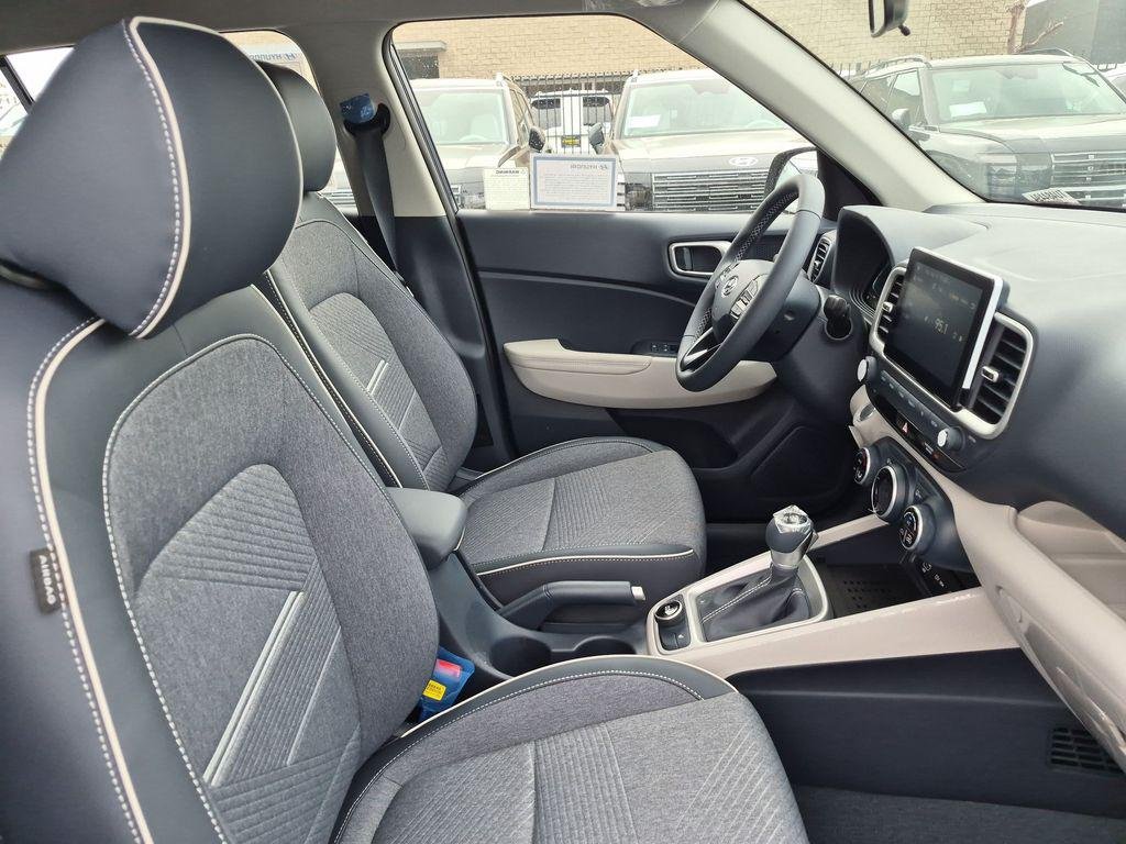 New 2026 White Hyundai SEL w/Two-Tone Roof image 30