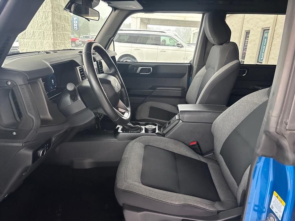 Used 2025 Blue Metallic Ford Big Bend image 9