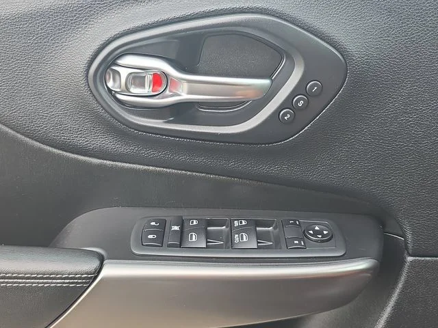 Certified Used 2020 Black Jeep Limited image 19