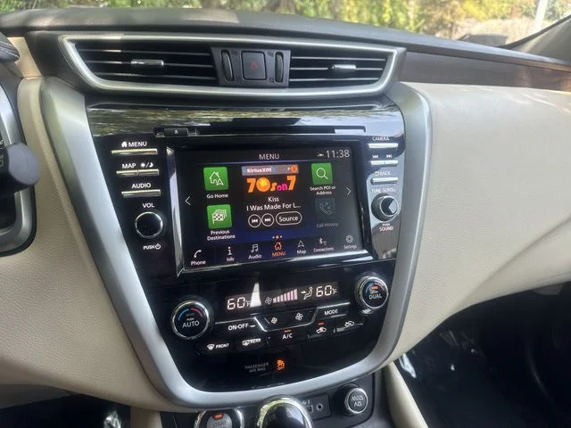 Used 2022 Gray Nissan Platinum image 21