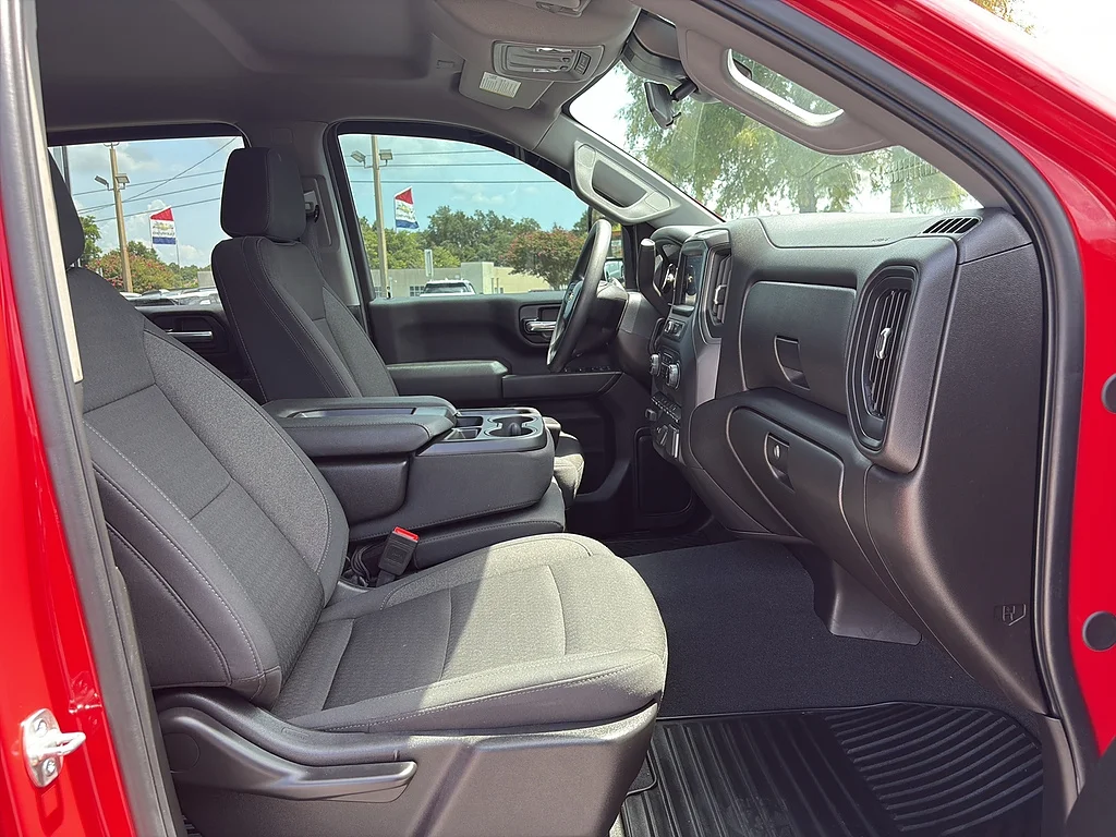 Used 2025 Red Hot Chevrolet  image 17