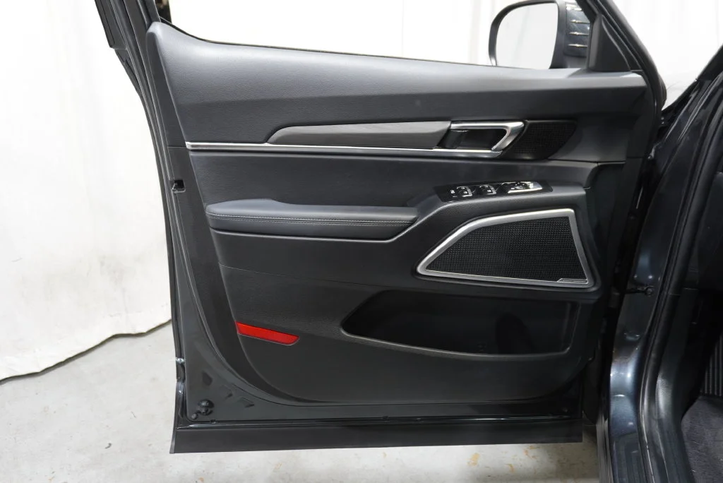 Used 2024 Gray Kia EX X-Line image 31