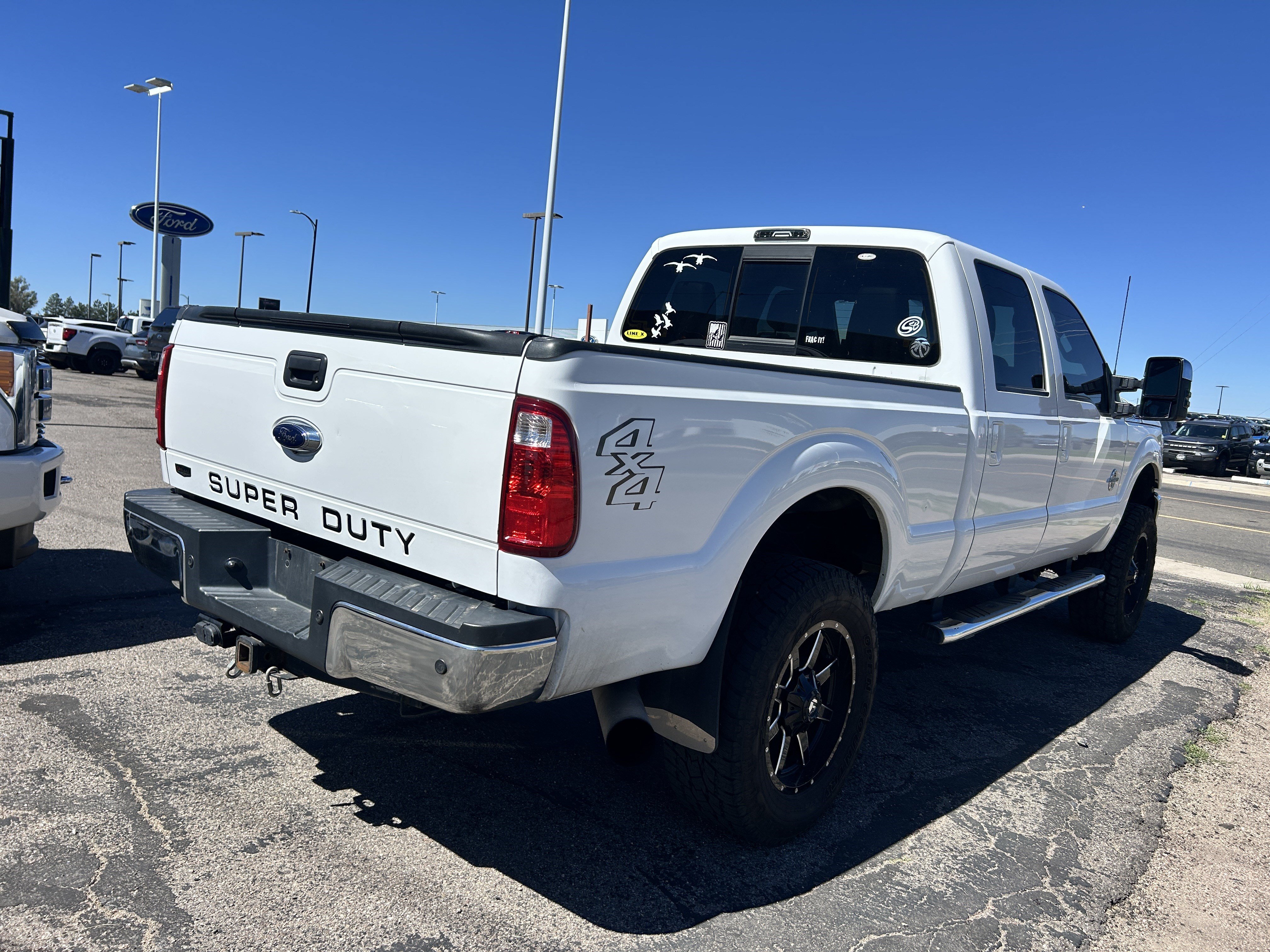 Used 2015 Oxford White Ford Lariat image 5