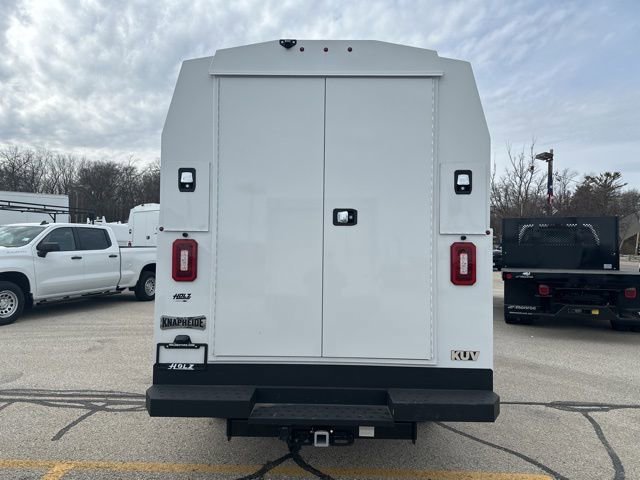 New 2025 Summit White Chevrolet 1WT image 5