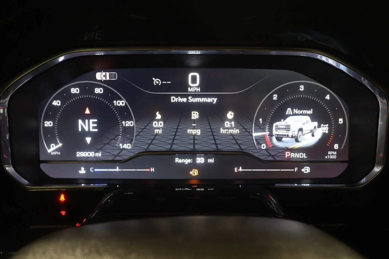 Used 2024 Onyx Black GMC SLT image 12