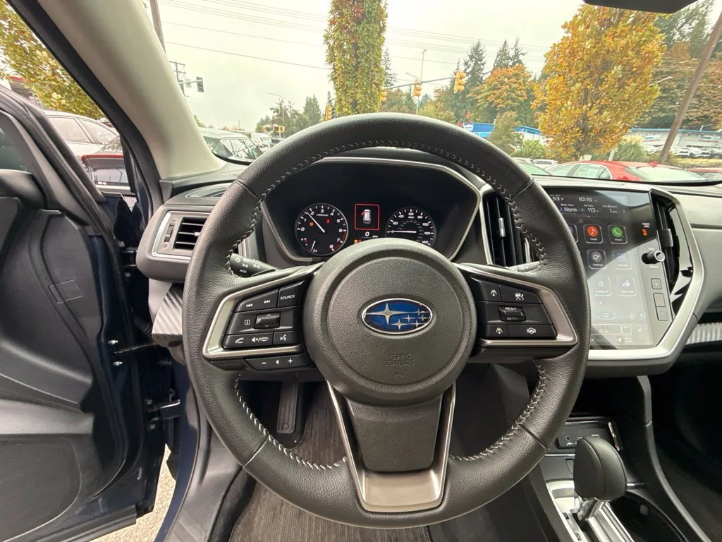 Used 2025  Subaru Premium image 30