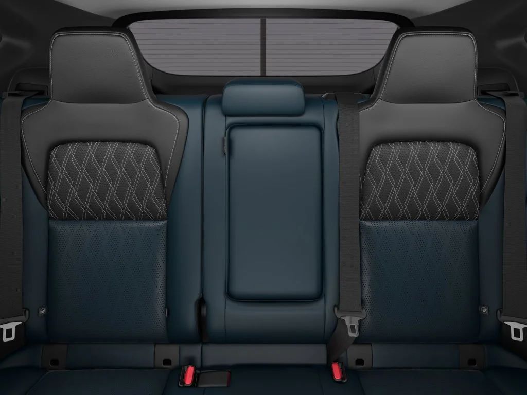 New 2027 White Nissan Platinum image 17