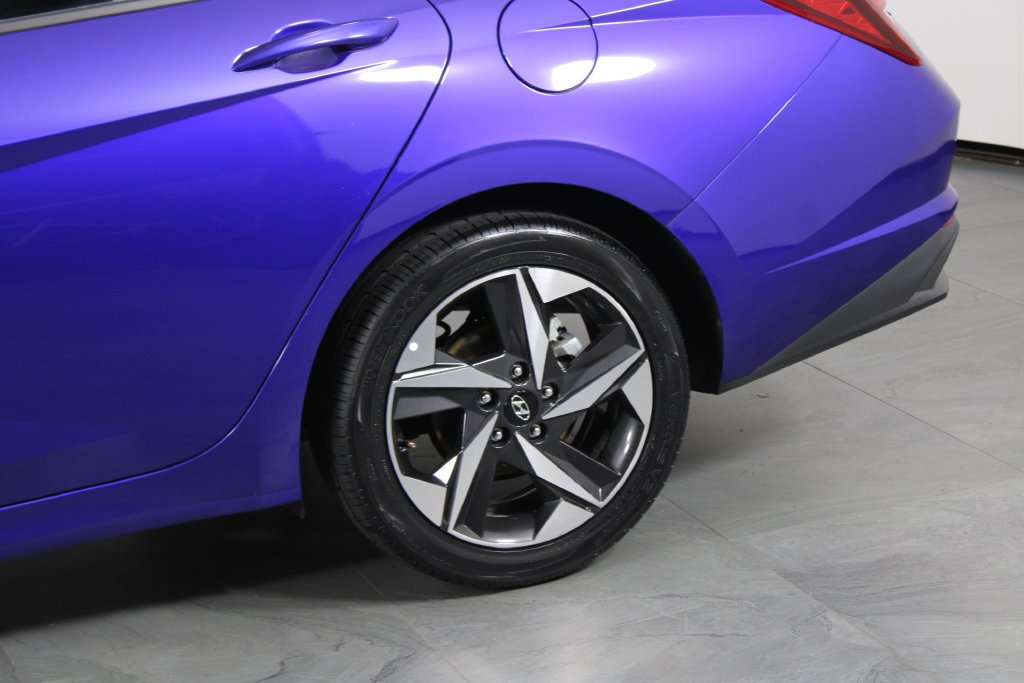 Certified Used 2023 Blue Hyundai SEL image 15