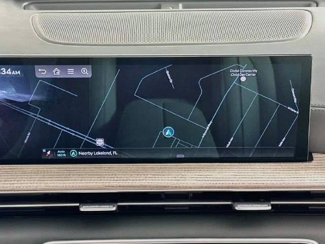 New 2026 Silver Genesis 2.5T Advanced image 17