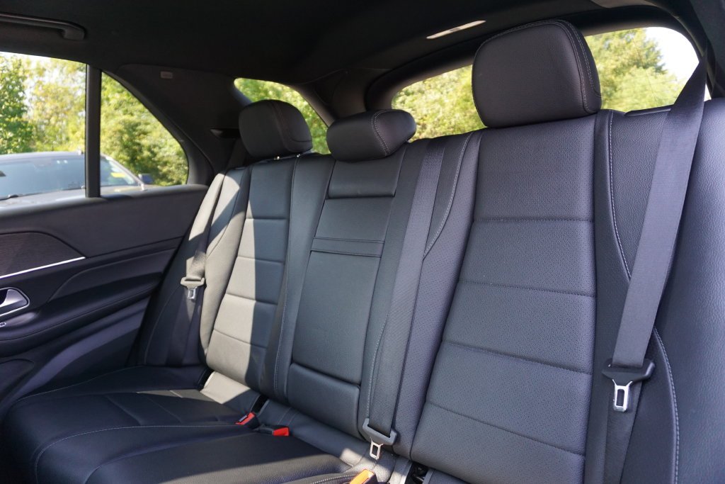 Certified Used 2021 Black Mercedes-Benz GLE 350 image 25