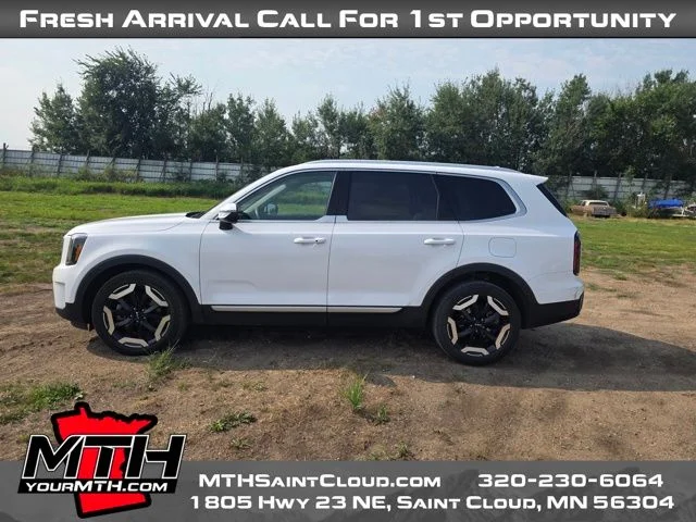 Used 2024 White Kia EX image 5