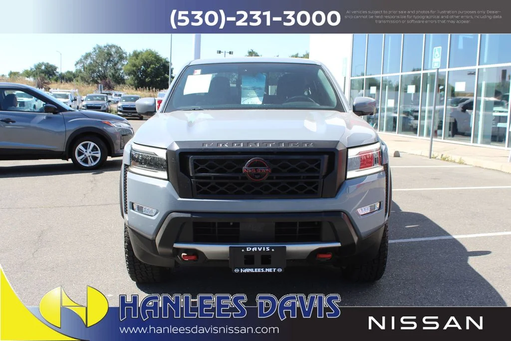 Used 2024 Gray Nissan PRO-X image 4