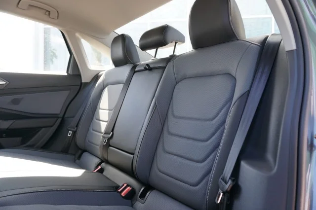 New 2026 Platinum Gray Metallic Volkswagen SEL image 20