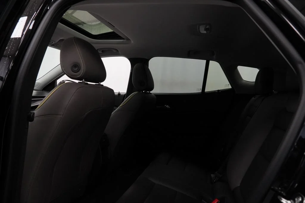 New 2026 Mosaic Black Metallic Chevrolet ACTIV image 12