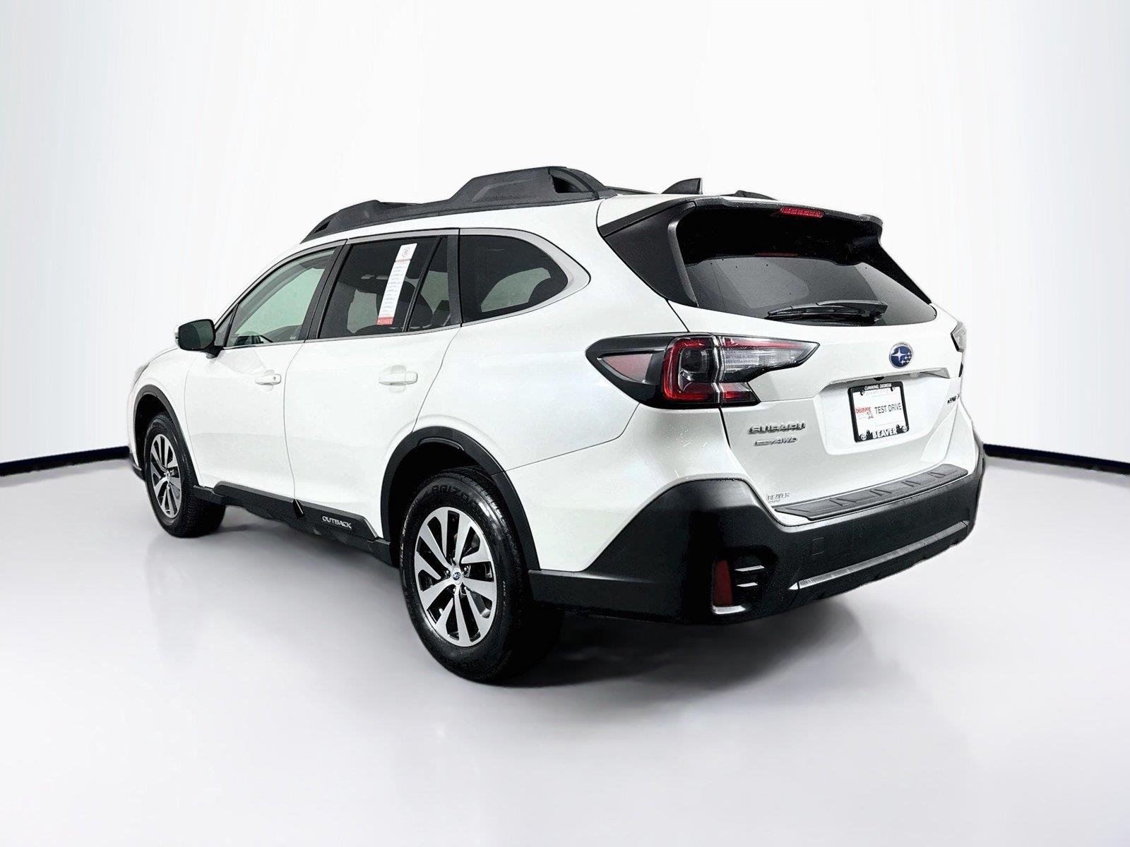 Used 2022 Crystal White Pearl Subaru Premium image 13