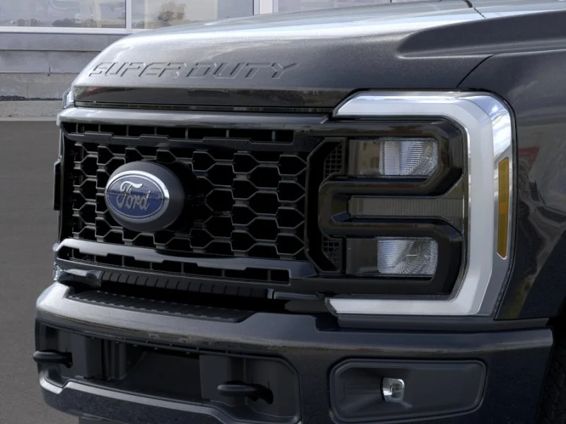 New 2026 Agate Black Metallic Ford XL image 39