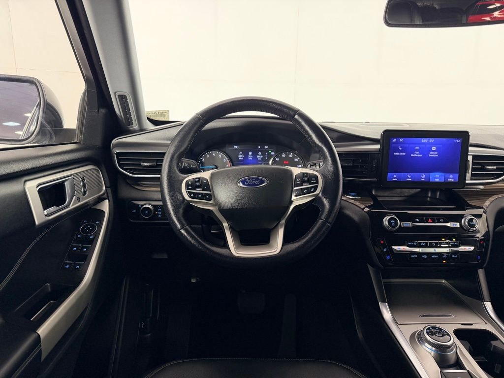 Certified Used 2022 Silver Ford Limited image 17