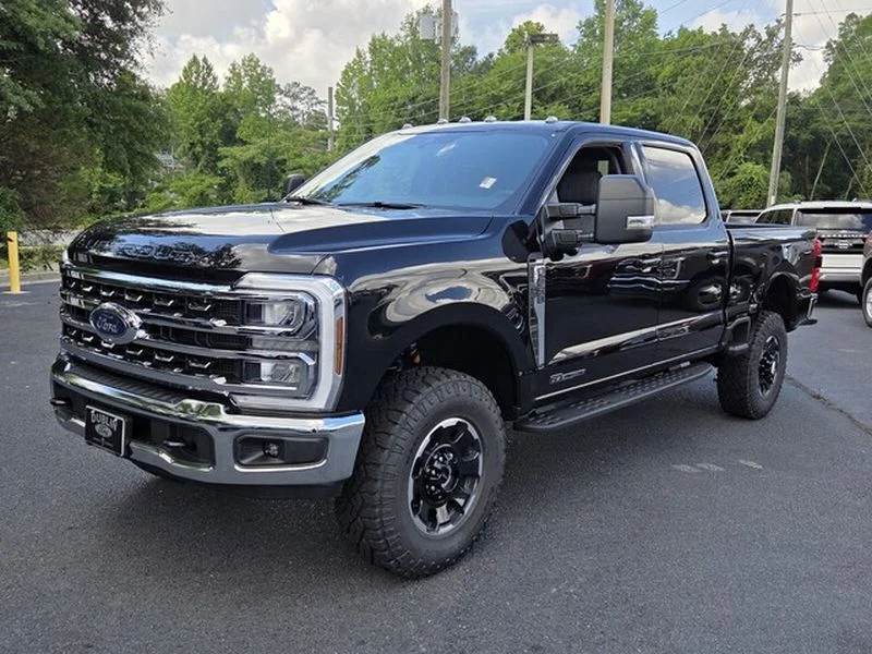 New 2026 Agate Black Metallic Ford F-250® XLT image 3