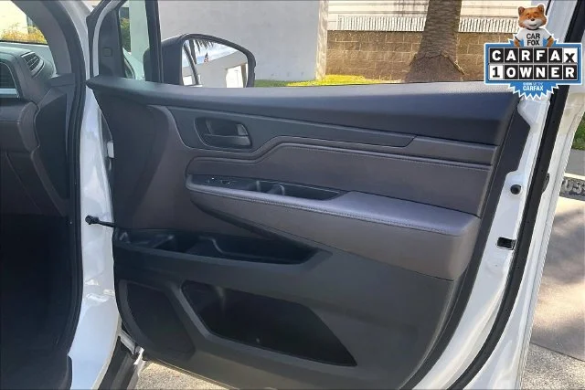 Used 2020  Honda EX-L image 23