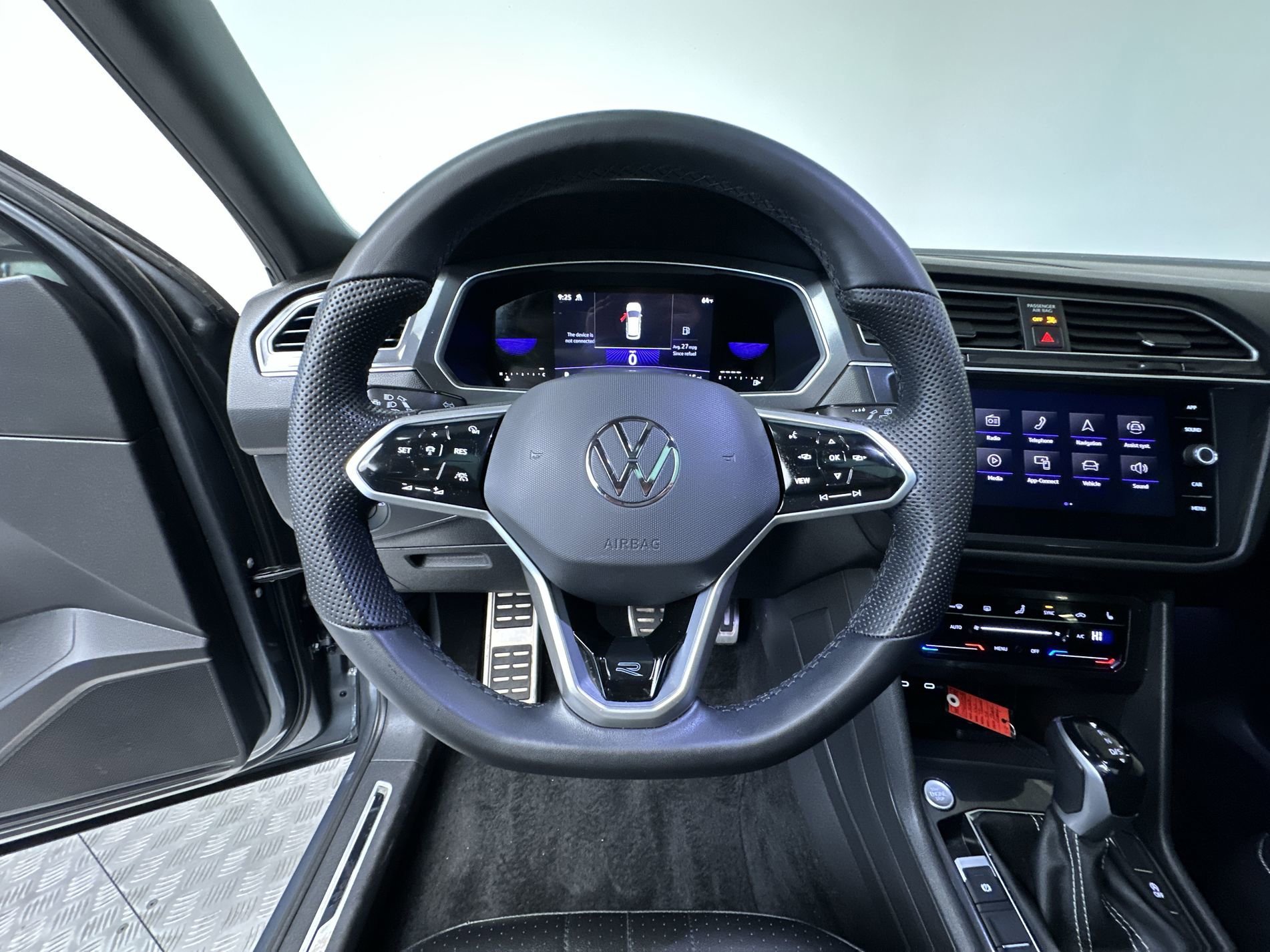 Used 2023 Gray Volkswagen SE R-Line Black image 16