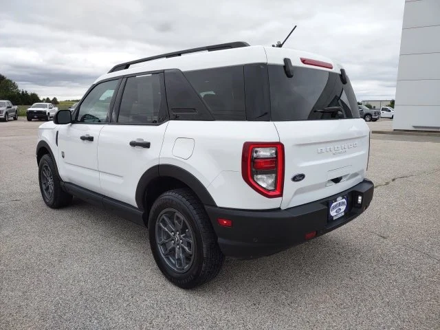 Used 2023 Oxford White Ford Big Bend image 3