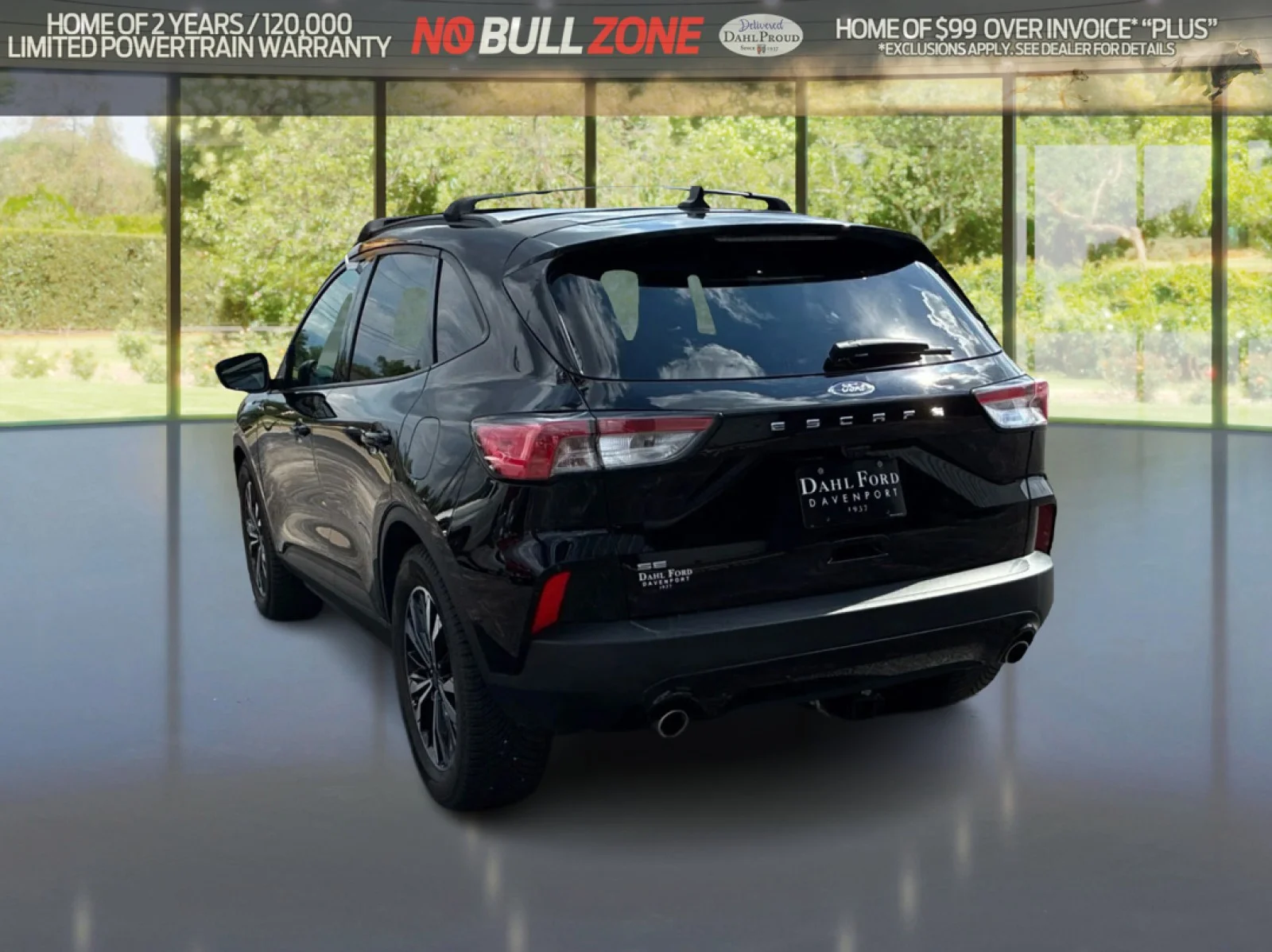 Certified Used 2022 Agate Black Metallic Ford SE image 3