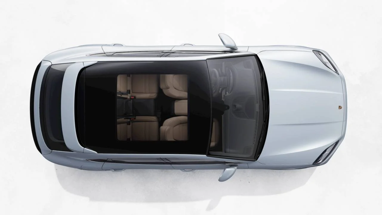 New 2026 Dolomite Silver Metallic Porsche Coupe image 5