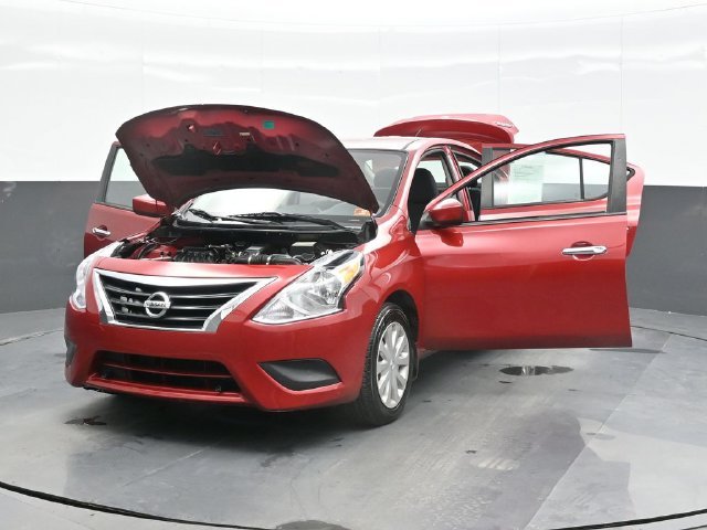 Used 2015 Red Nissan 1.6 SV image 30