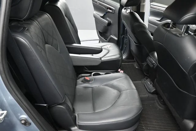 Used 2021 Blue Toyota Platinum image 16