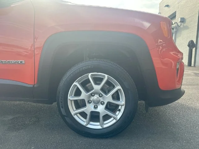 Certified Used 2021 Orange Jeep Latitude image 13