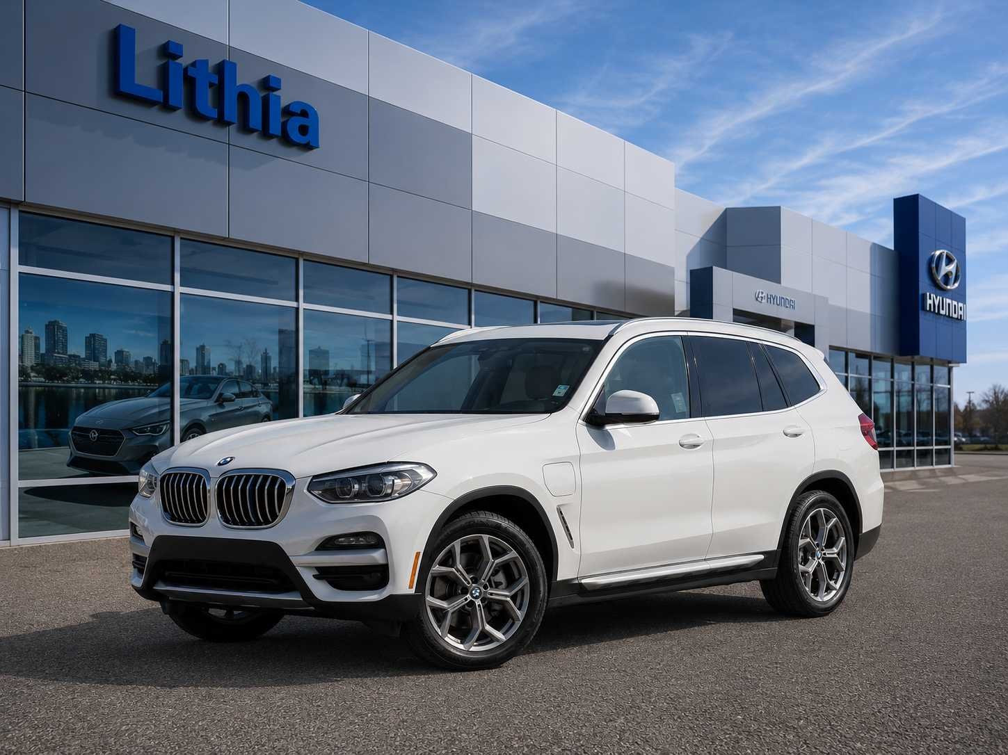 2021 BMW X3 xDrive30e's photo