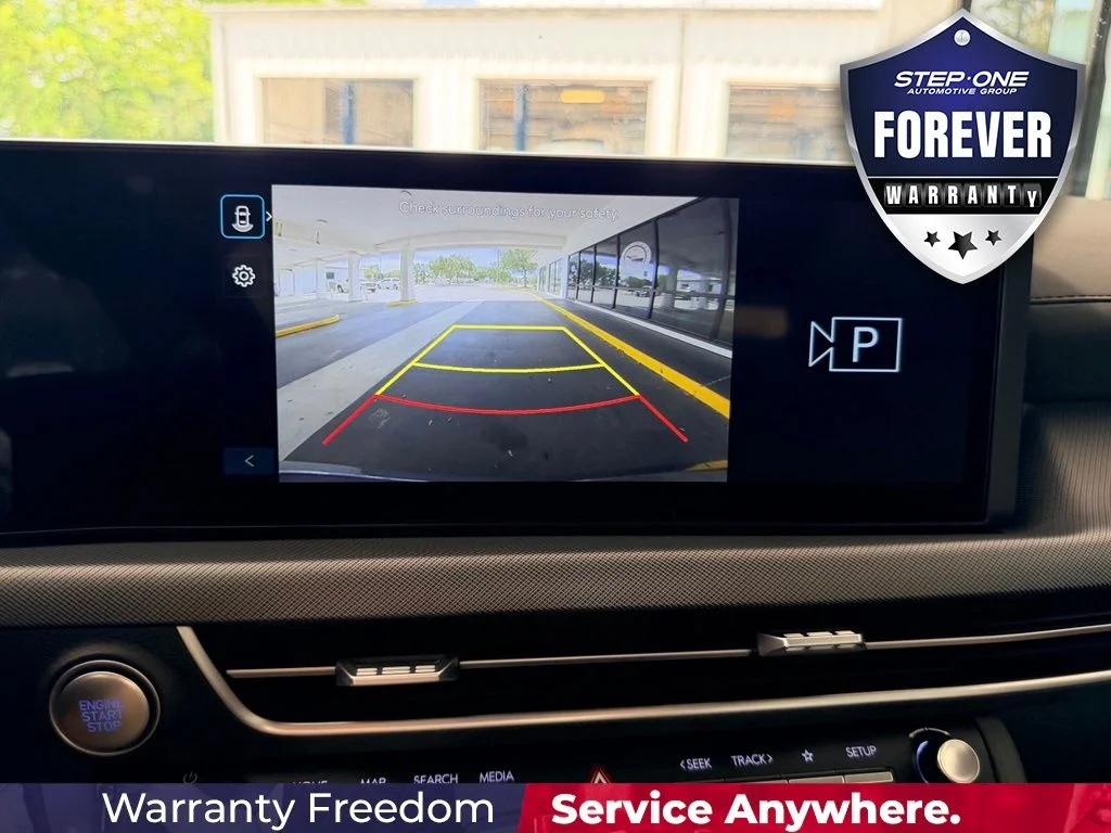 Used 2025 Gray Hyundai SEL image 26