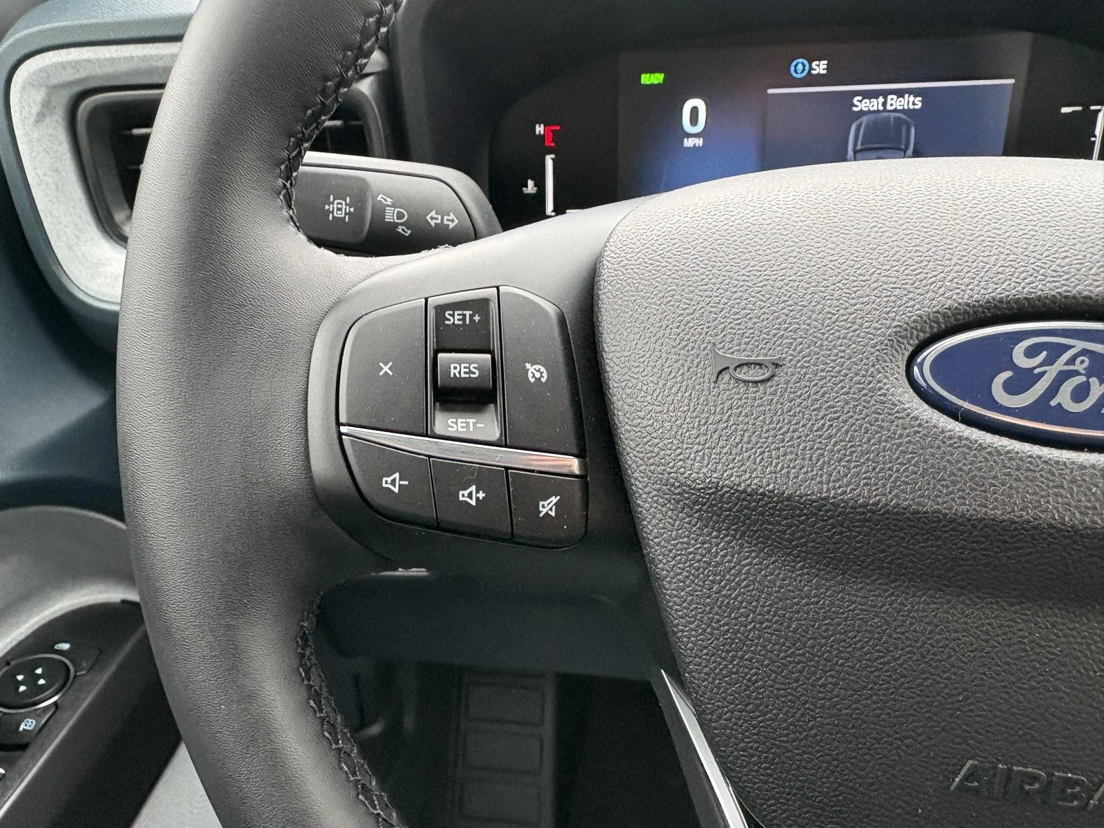 New 2026 Azure Gray Metallic Tri-Coat Ford XLT image 12