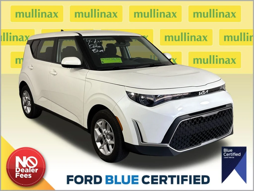 2024 Kia Soul 2.0L LX IVT's photo