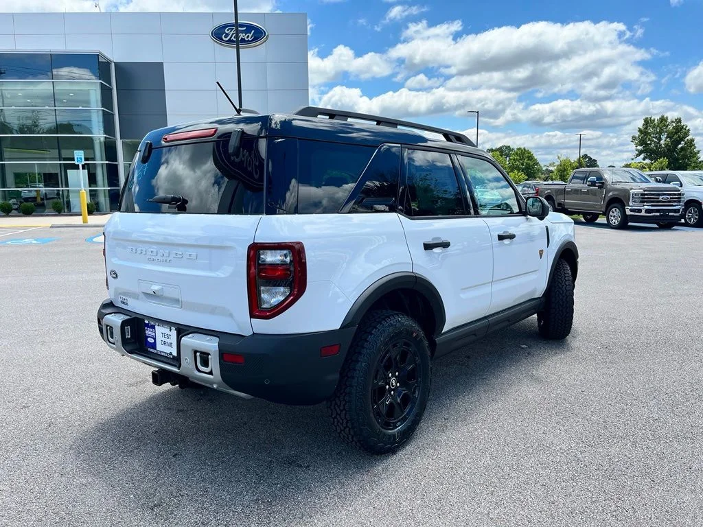 New 2026 White Ford Badlands image 5