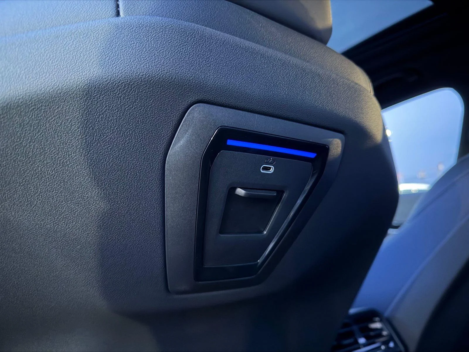 2026 BMW 5 Series 530i - Photo 19